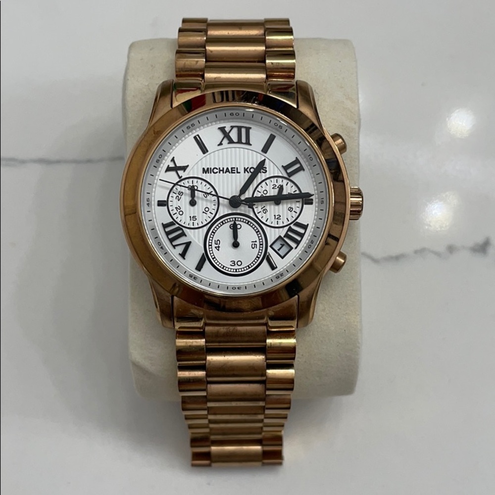 Michael Kors rose gold watch